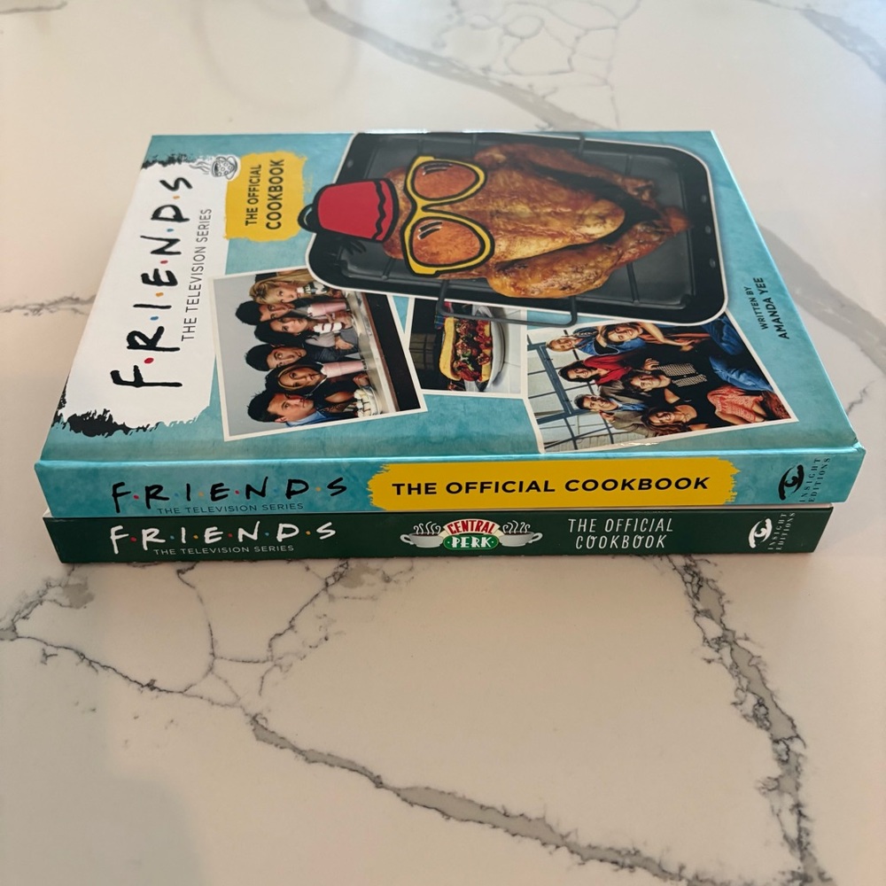 Friends TV Show Cookbook Set - Picture 2 of 5